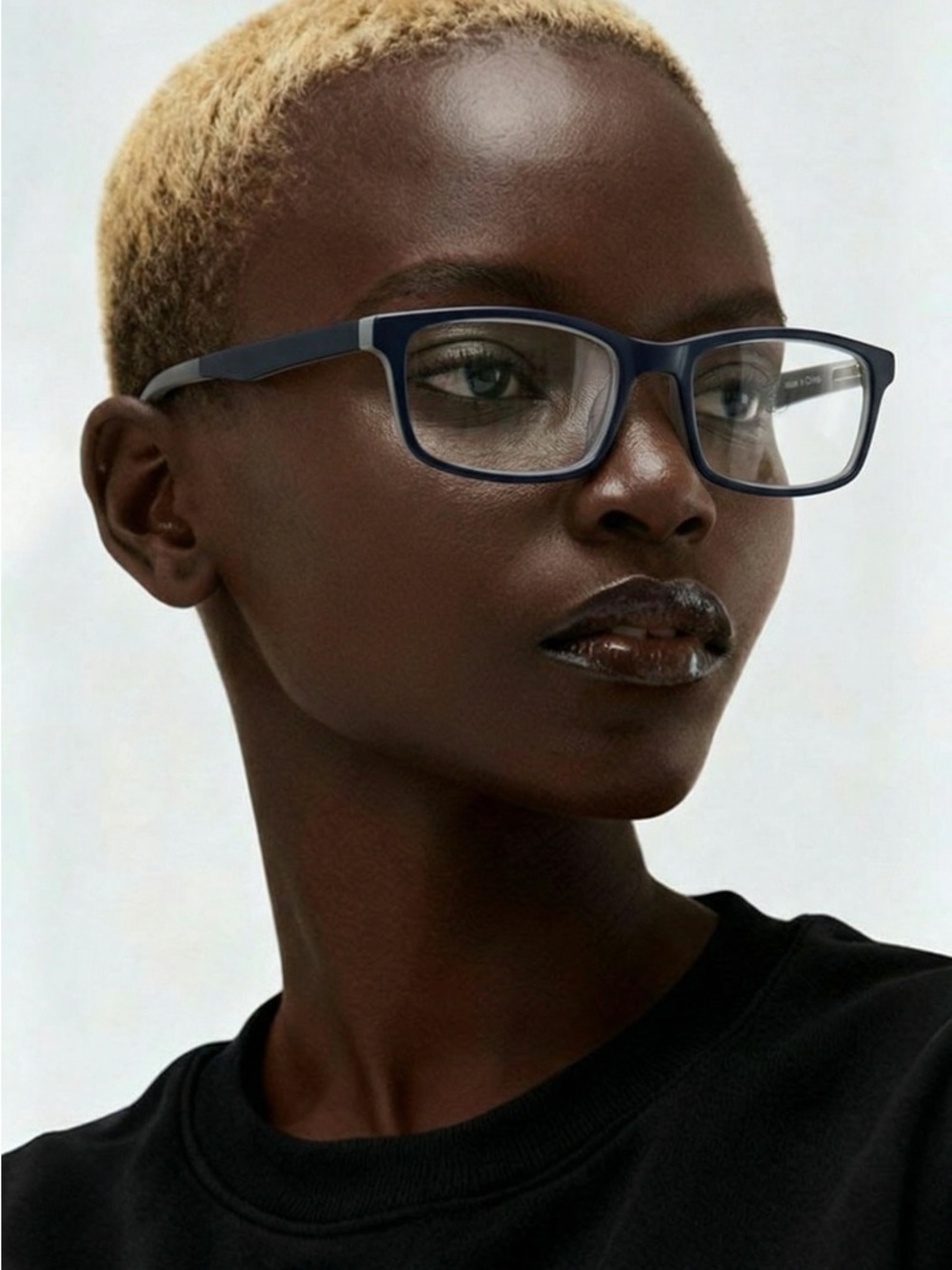 Sleek Black Rectangular Glass Frames